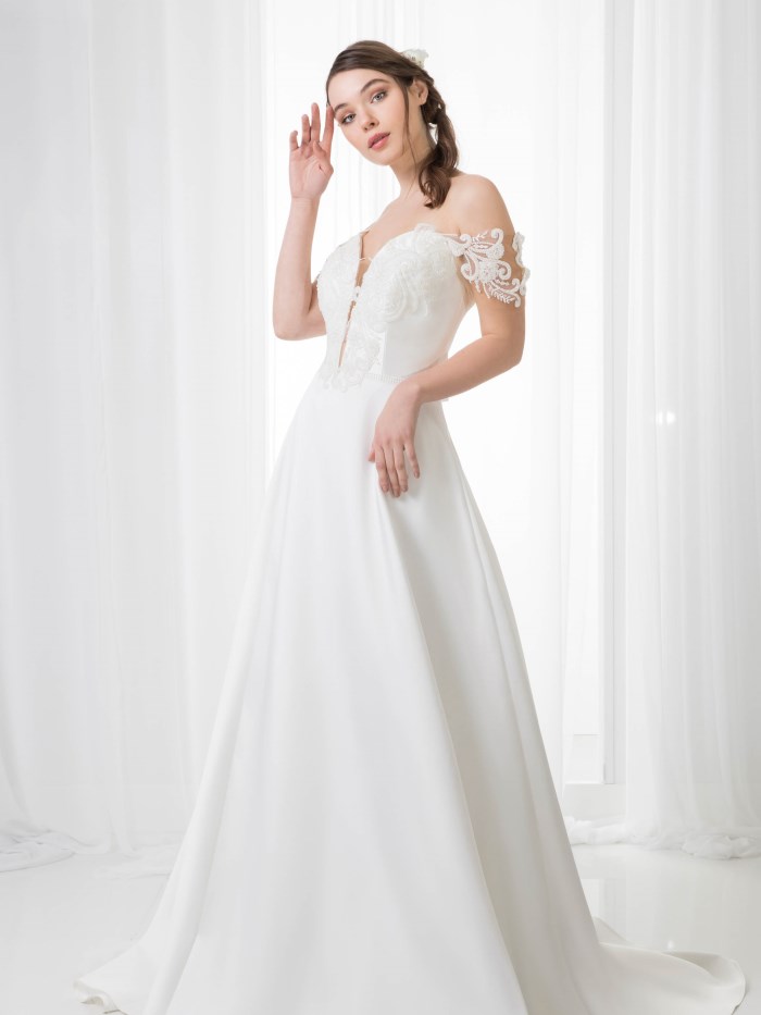 Abiti da sposa - Collezione Claudia  - C489